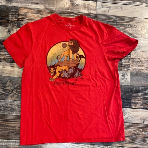 Disney Tops - Women’s Disney Lion King cotton  t-Shirt size large